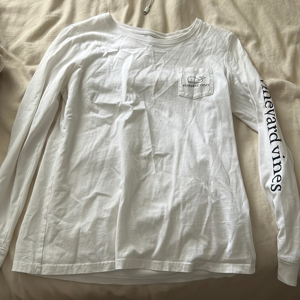 White vineyard vines long sleeve